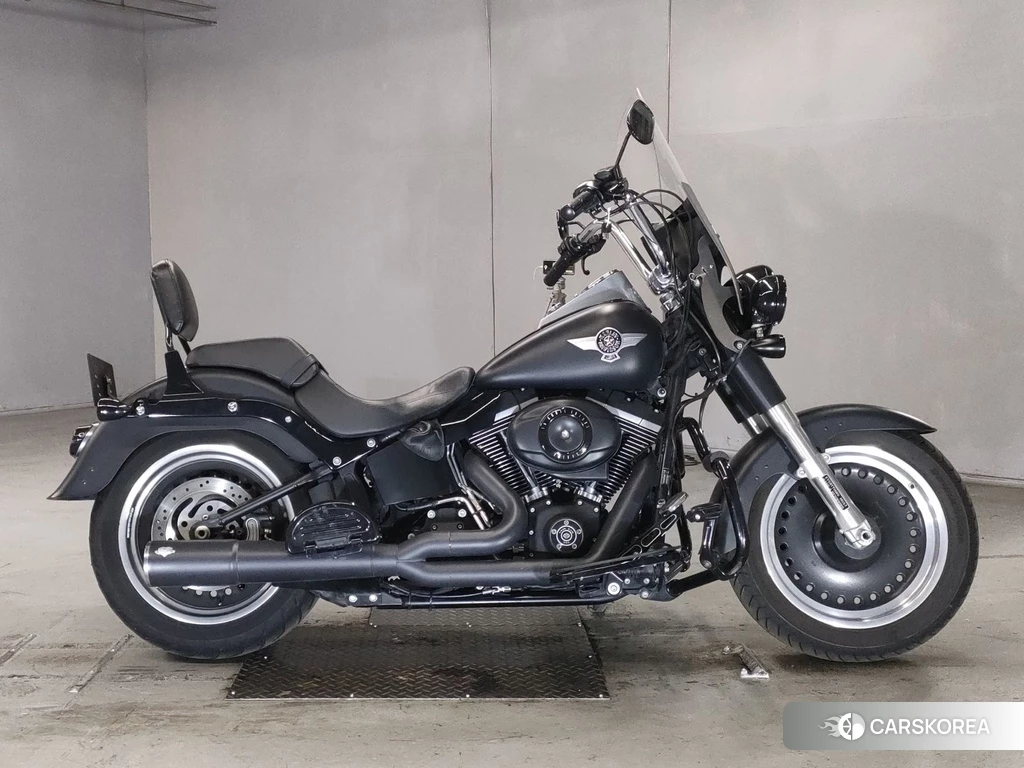 Проданный Harley-Davidson Softail Fat Boy Lo FLSTFB1580 2015 из Японии, фото 2