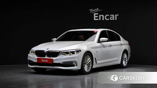 BMW 5 Series (G30) 2018 Белый из Кореи