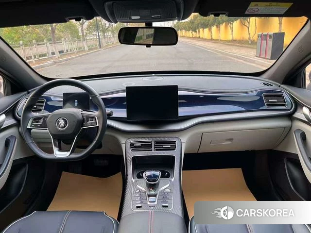 BYD Qin PLUS DM 2022 Темно-серый из Китая