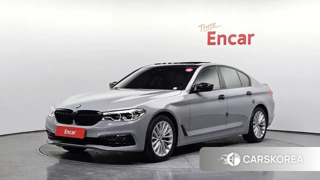 BMW 5 Series (G30) 2020 Серебристо-серый из Кореи