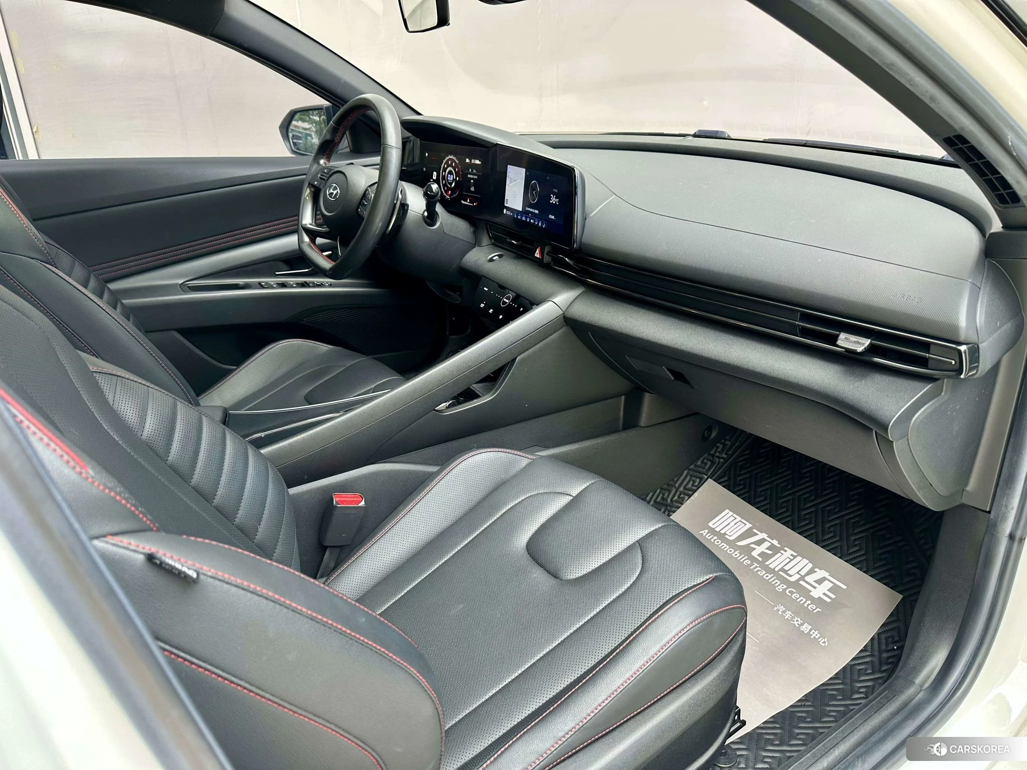 Hyundai Elantra 2020 Белый из Китая