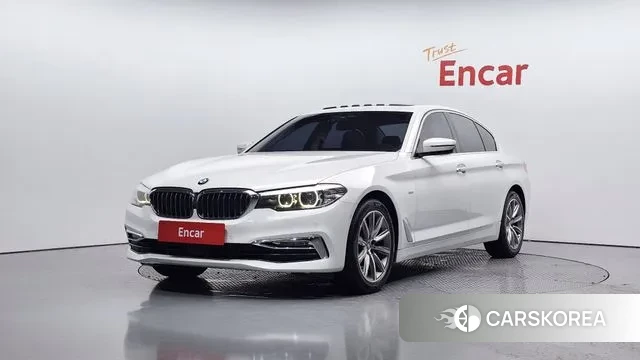 BMW 5 Series (G30) 2018 Белый из Кореи