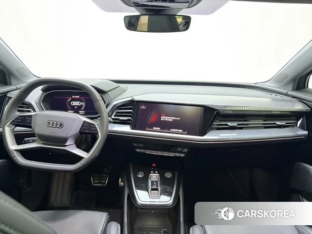 Audi Q4 e-tron 2025 Темно-серый из Китая