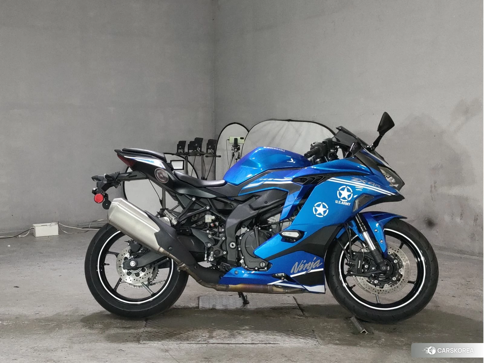 OTHER NINJA ZX-4R SE 2023 из Японии, фото 2
