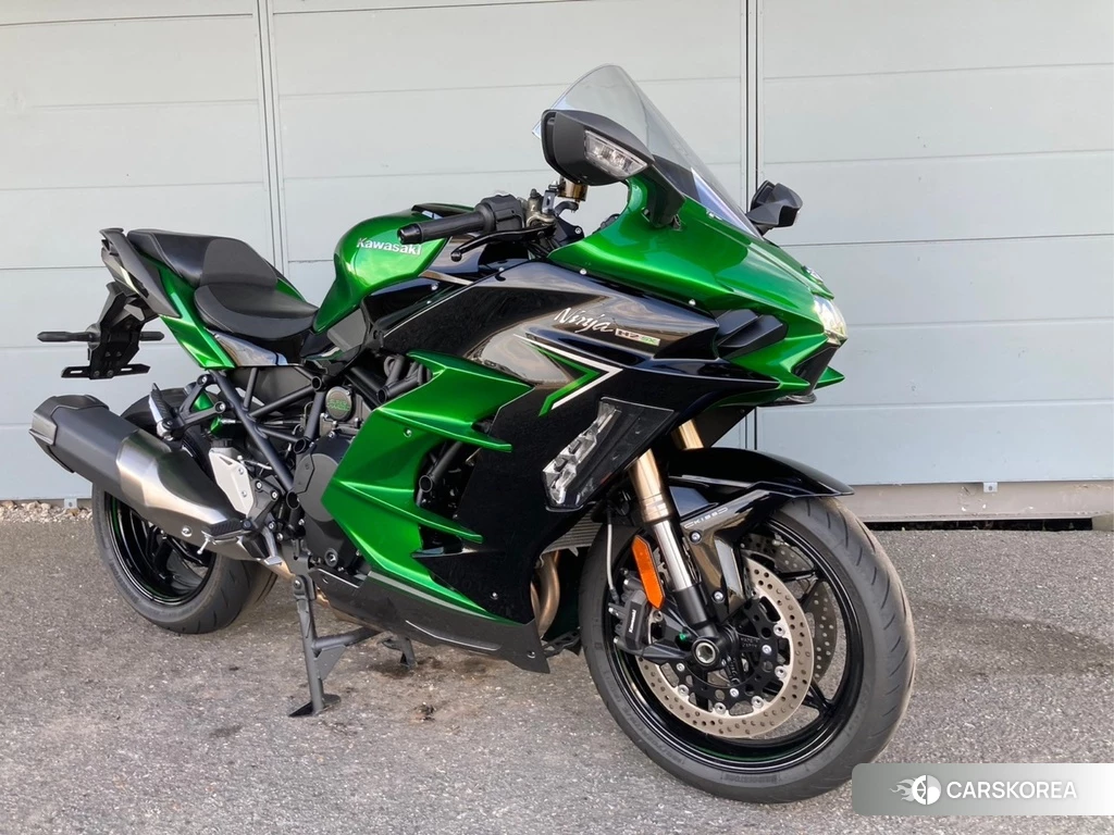 Проданный Kawasaki NINJA H2 SX SE 2023 из Японии, фото 2