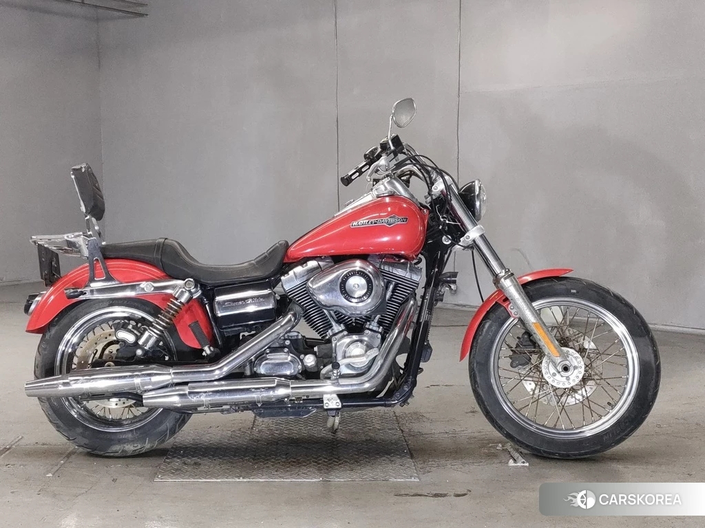 Проданный Harley-Davidson Dyna Super Glide FXDC1580 2011 из Японии