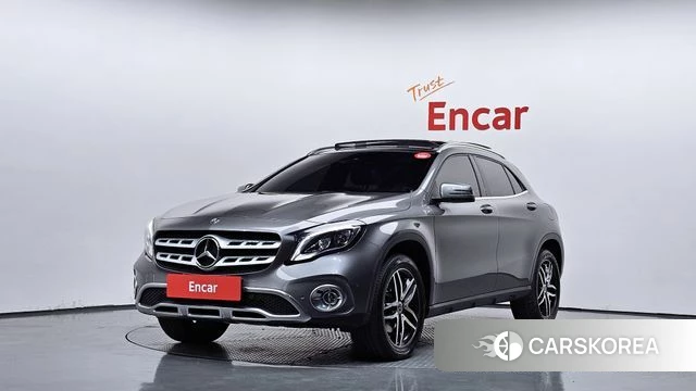 Mercedes-Benz GLA-Class X156 2019 Серебряный из Кореи