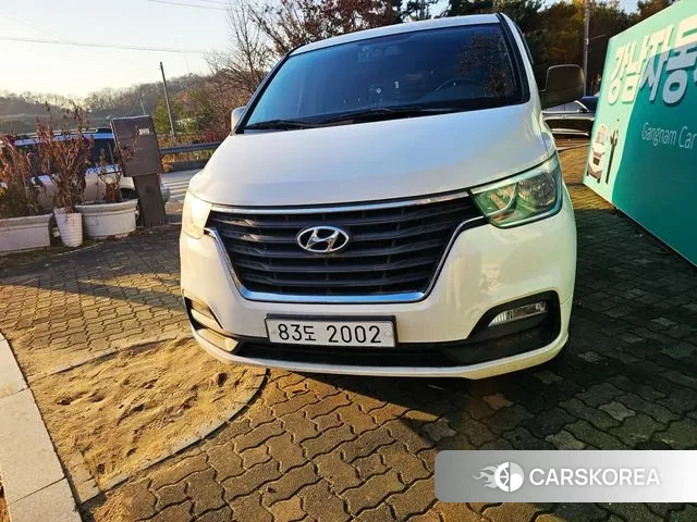 Hyundai The New Grand Starex 2019 Белый из Кореи