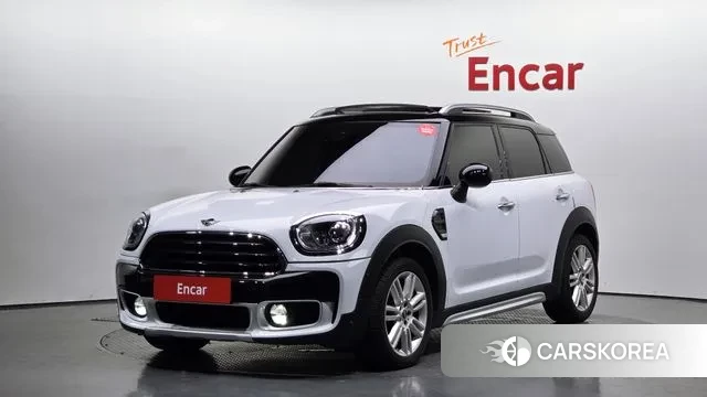 Mini Cooper Countryman 2018 Белый из Кореи