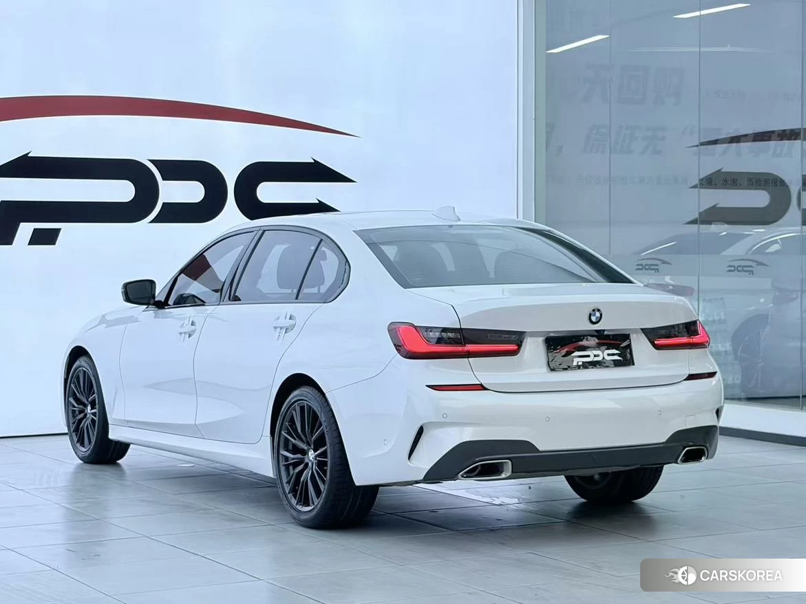 BMW 3 series 2021 Белый из Китая