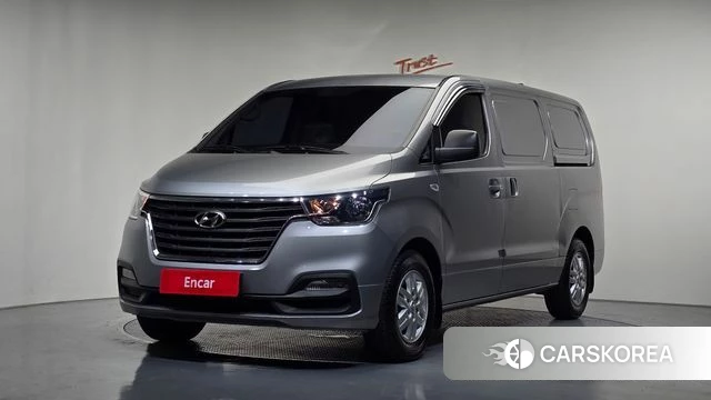 Hyundai The New Grand Starex 2018 Серебристо-серый из Кореи