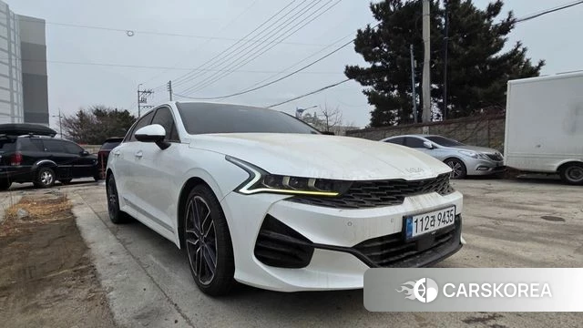 Kia K5 3rd generation 2022 Белый из Кореи