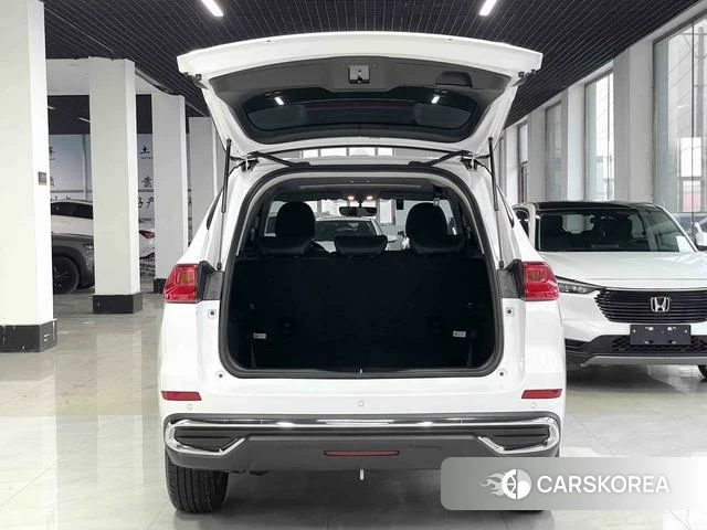 Haval M6 2023 Белый из Китая