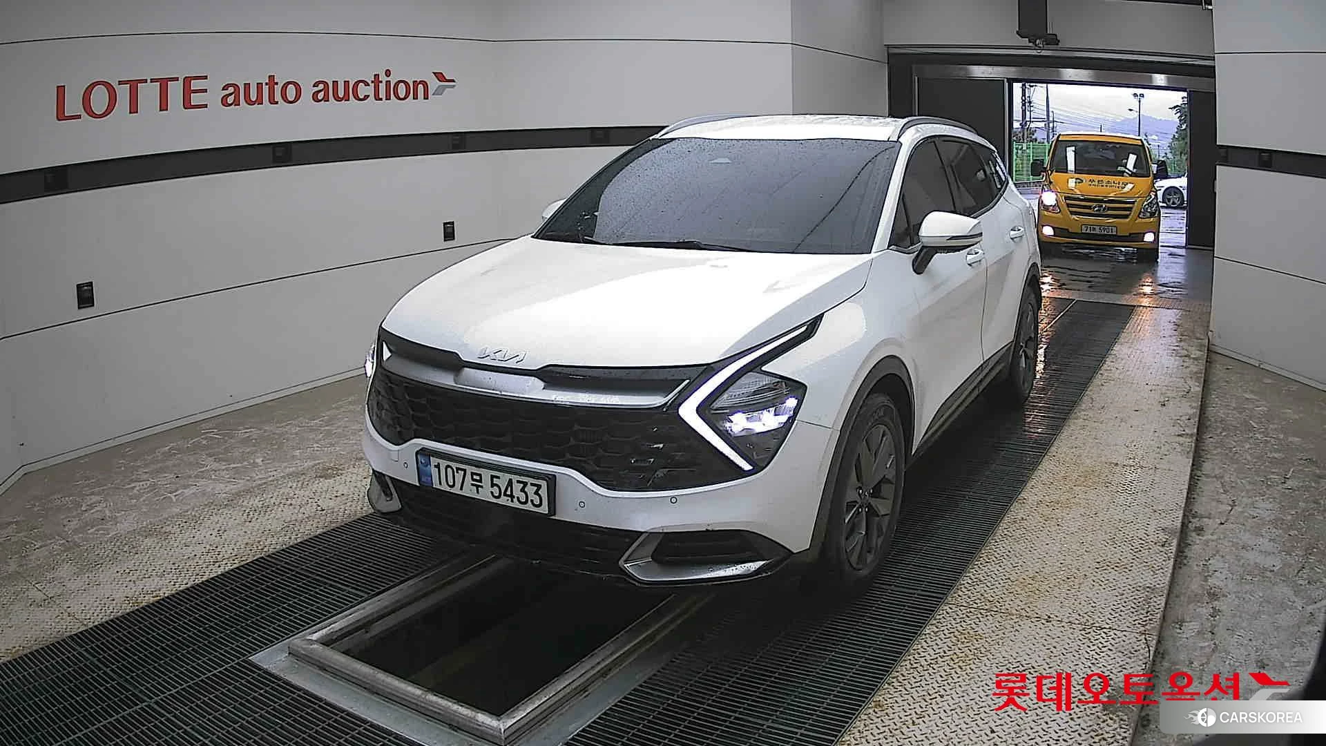 Kia Sportage 2022 Белый из Кореи