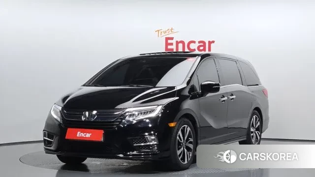 Honda Odyssey 2018 Черный из Кореи