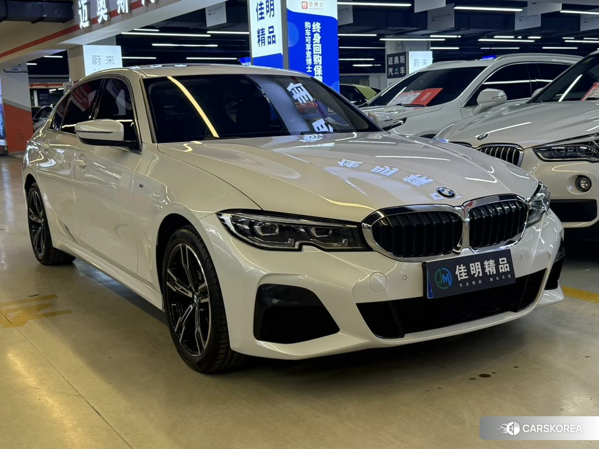BMW 3 series 2022 Белый из Китая