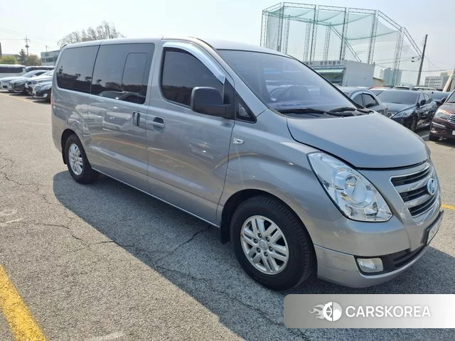 Hyundai The New Grand Starex 2018 Серебристо-серый из Кореи