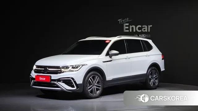 Volkswagen Tiguan Allspace 2022 Белый из Кореи
