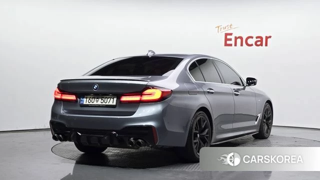 BMW 5 Series (G30) 2018 Серый из Кореи