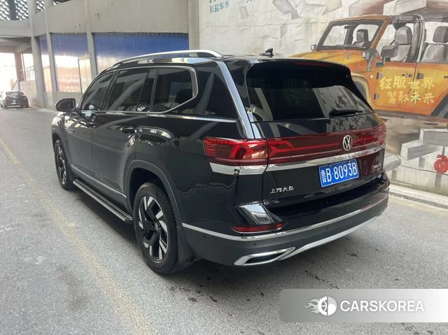 Volkswagen Tourang 2021 Черный из Китая