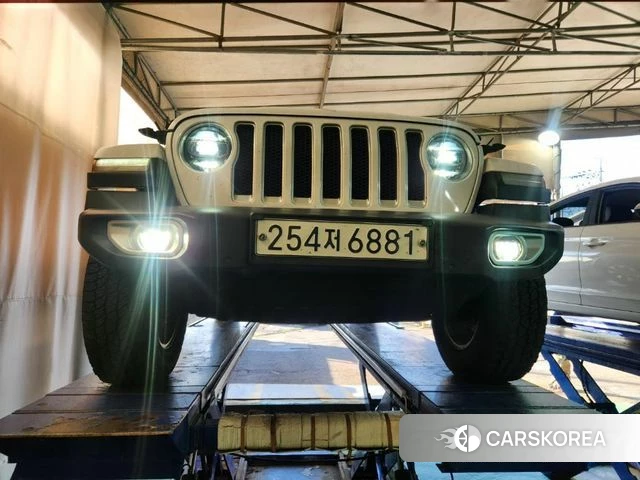 Jeep Wrangler (JL) 2019 Белый из Кореи