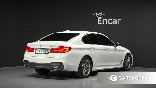 BMW 5 Series (G30) 2020 Белый из Кореи