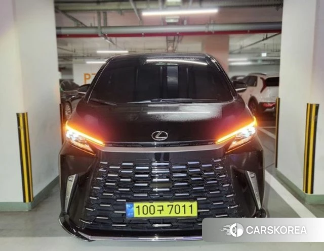 Lexus LM Second Generation 2025 Черный из Кореи