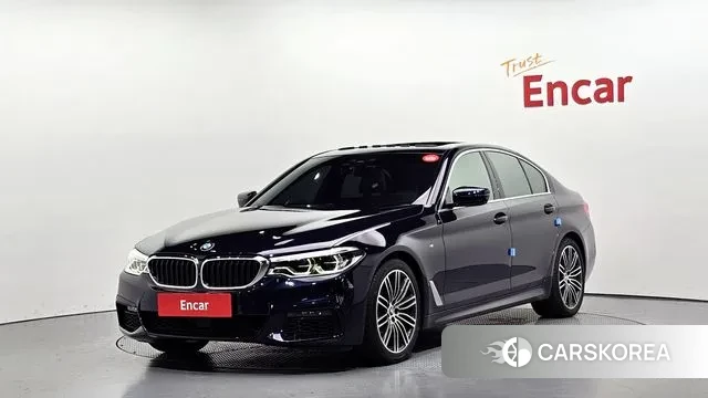 BMW 5 Series (G30) 2020 Черный из Кореи