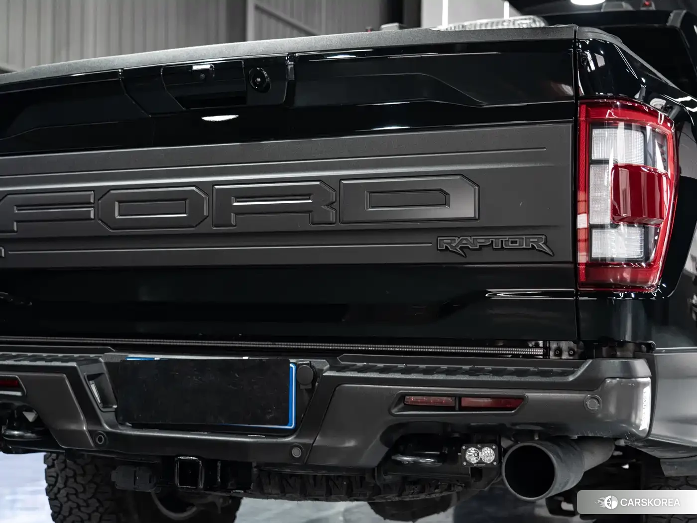 Ford F-150 Raptor 2023 Черный из Китая