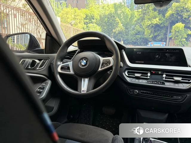 BMW 2 series (imported) 2023 Белый из Китая