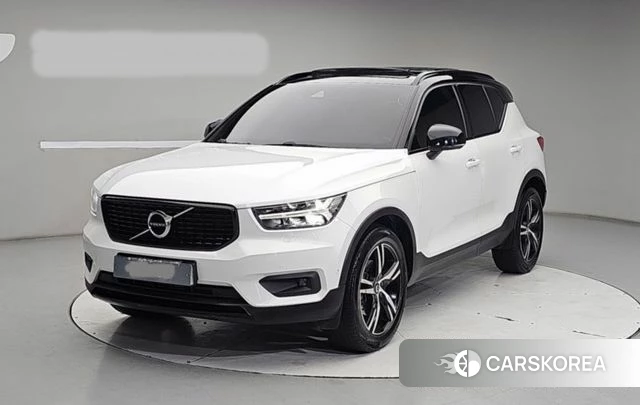 Volvo XC40 2019 Белый из Кореи