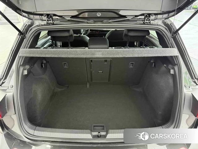 Volkswagen Golf 2024 Черный из Китая