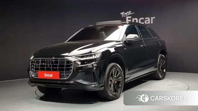 Audi Q8 (4M) 2022 Черный из Кореи