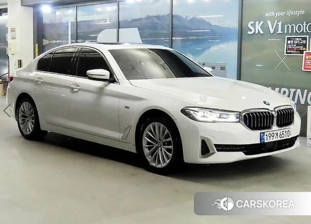 BMW 5 Series (G30) 2022 Белый из Кореи