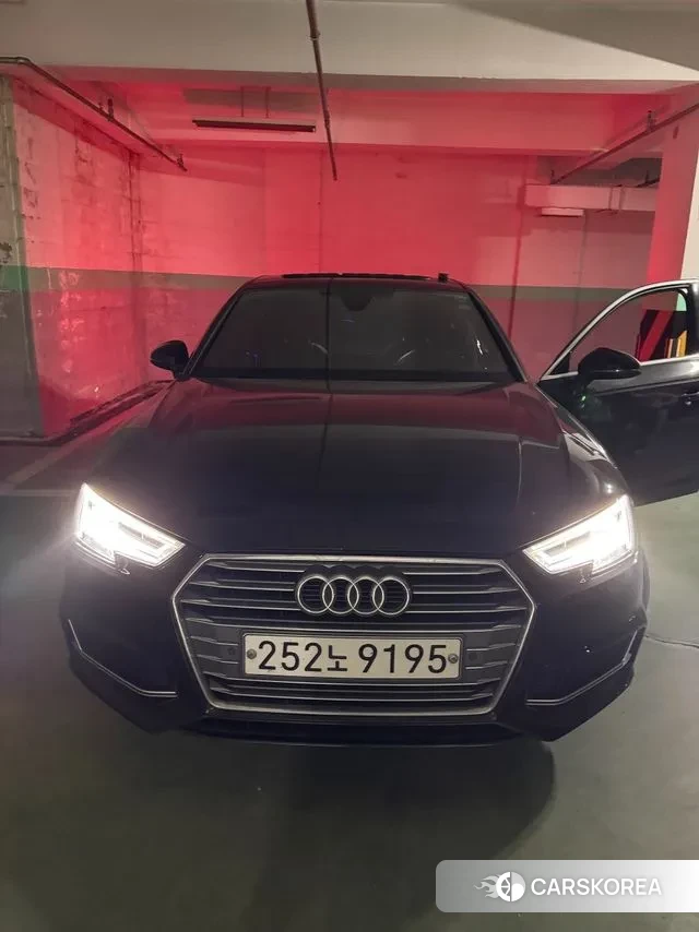 Audi A4 (B9) 2019 Черный из Кореи