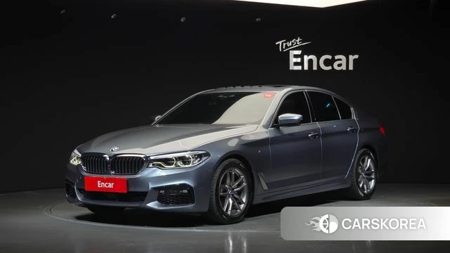 BMW 5 Series (G30) 2018 Серебряный из Кореи
