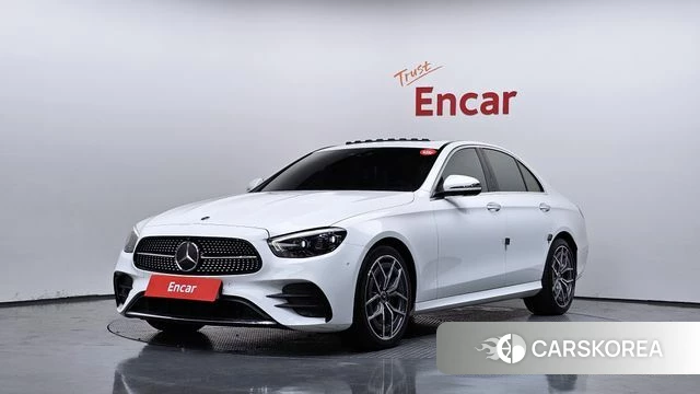 Mercedes-Benz E-Class W213 2020 Белый из Кореи