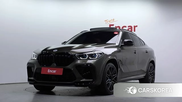 BMW X6M (G06) 2023 Песочный из Кореи