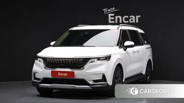 Kia Carnival 4th generation 2023 Белый из Кореи