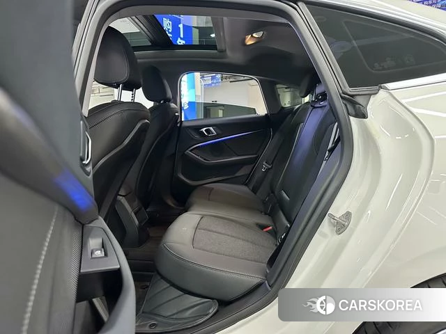 BMW 2 series (imported) 2025 Белый из Китая