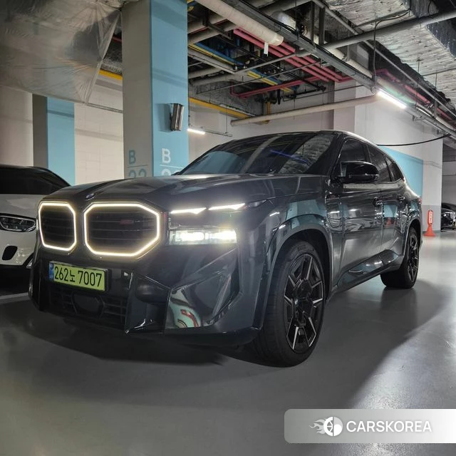 BMW XM (G09) 2025 Цвет галактики из Кореи