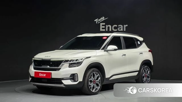 Kia Seltos 2022 Белый из Кореи