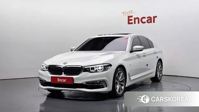 BMW 5 Series (G30) 2018 Белый из Кореи