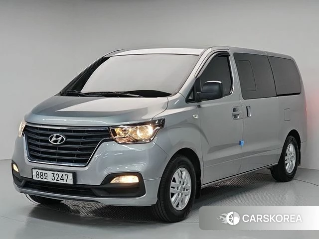 Hyundai The New Grand Starex 2019 Серебряный из Кореи