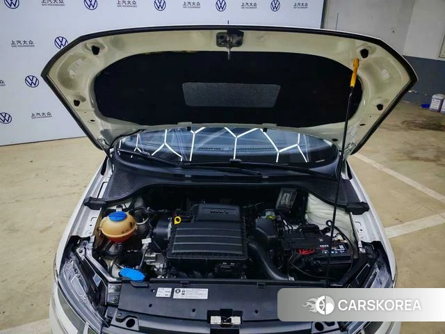 Volkswagen Santana 2019 Белый из Китая