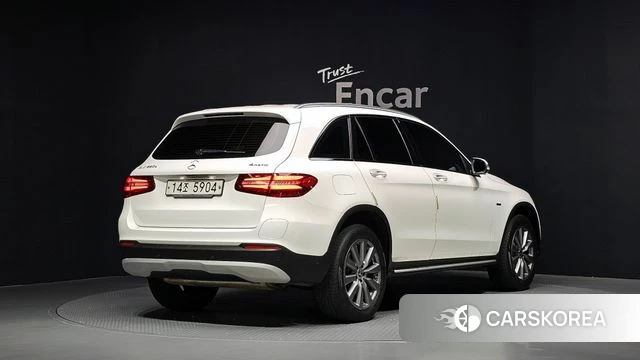 Mercedes-Benz GLC-Class X253 2018 Белый из Кореи