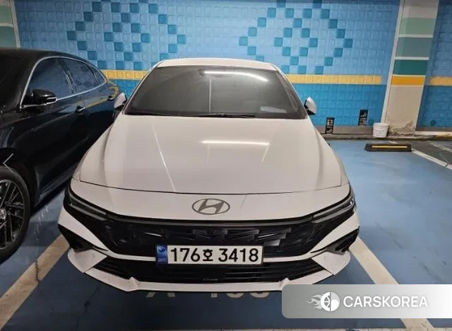 Hyundai The New Avante (CN7) 2023 Белый из Кореи