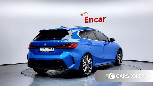 BMW 1 Series (F40) 2022 Синий из Кореи