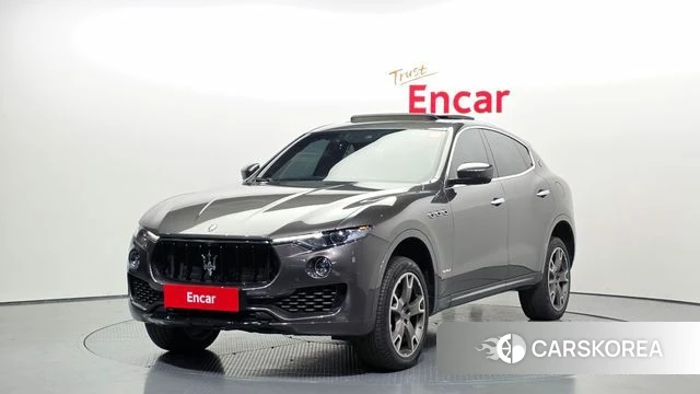 Maserati Levante 2018 Серый из Кореи