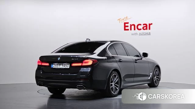 BMW 5 Series (G30) 2022 Серый из Кореи